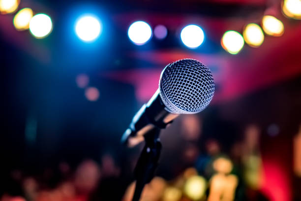 فنانون